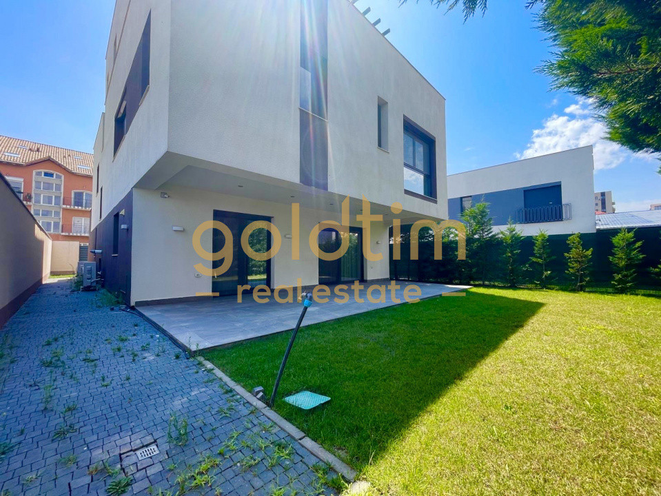 VILA INDIVIDUALA/ SCOALA AMERICANA/GARAJ