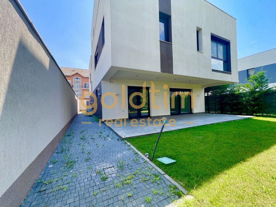 VILA INDIVIDUALA/ SCOALA AMERICANA/GARAJ