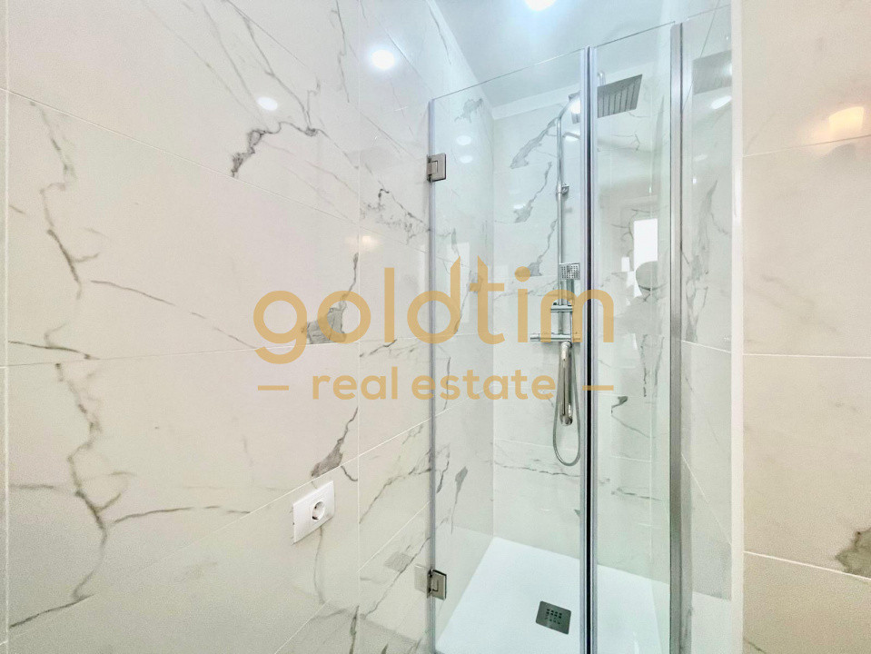 NOU!!!VILA CU PISCINA PROPRIE/ SPATII GENEROASE