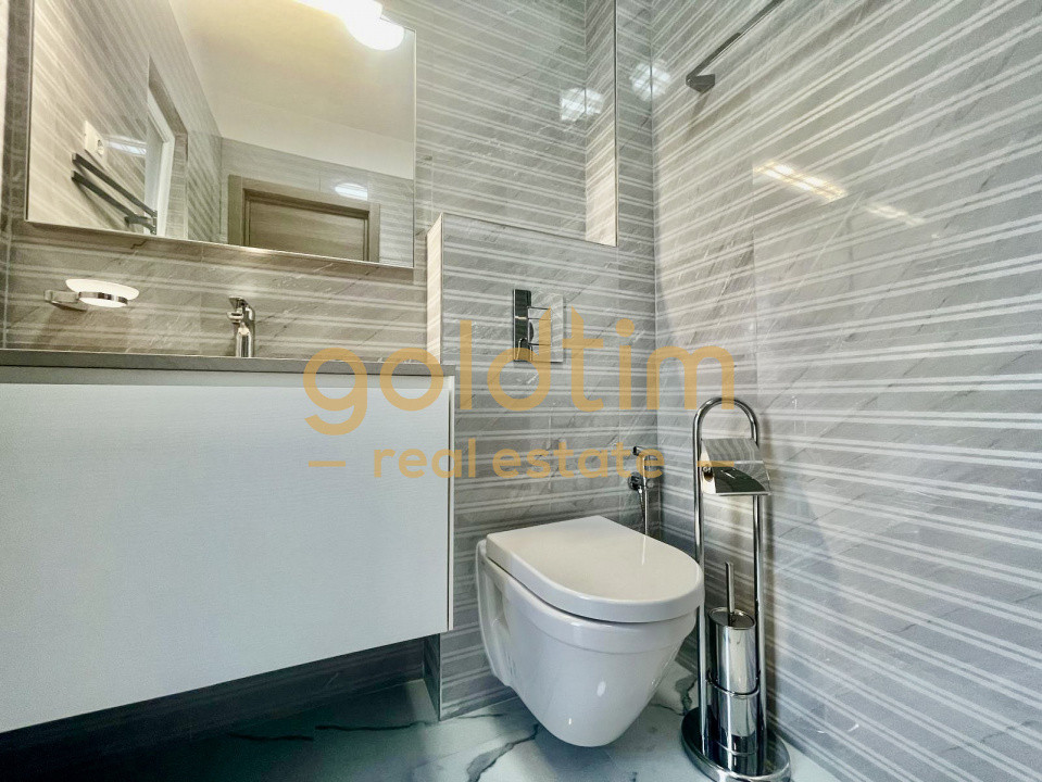 NOU!!!VILA CU PISCINA PROPRIE/ SPATII GENEROASE