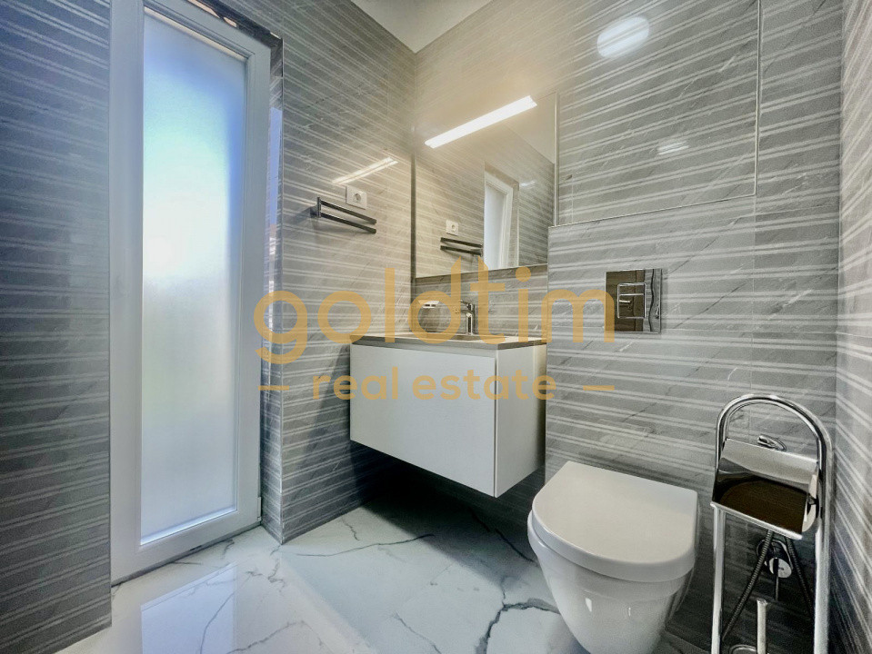 NOU!!!VILA CU PISCINA PROPRIE/ SPATII GENEROASE