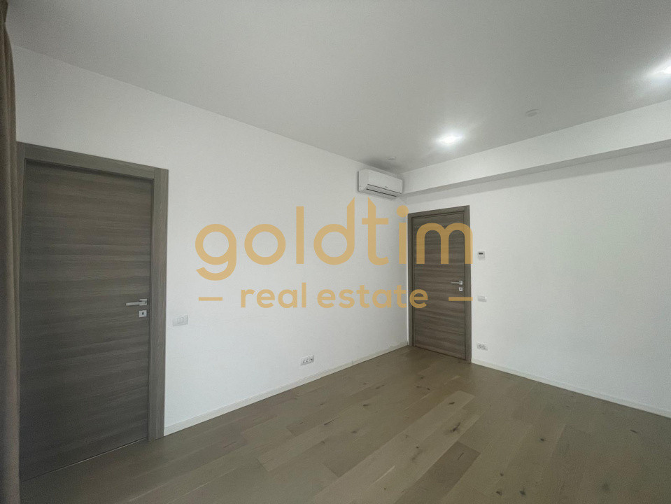 NOU!!!VILA CU PISCINA PROPRIE/ SPATII GENEROASE