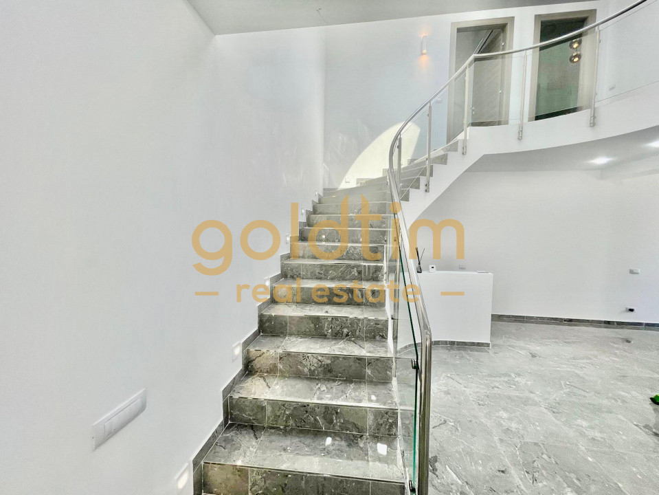 NOU!!!VILA CU PISCINA PROPRIE/ SPATII GENEROASE