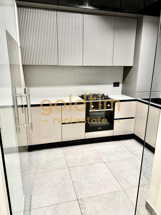 COMPLEX RESIDENTIAL/ANSAMBLU SECURIZAT/CURTE/PARCARE/SUPERBA