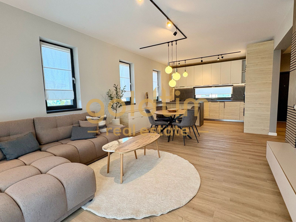 COMPLEX DE CASE SECURIZAT/PARCARE /BALOTESTI/LUX/ INDIVIDUALA/CURTE GENEROASA