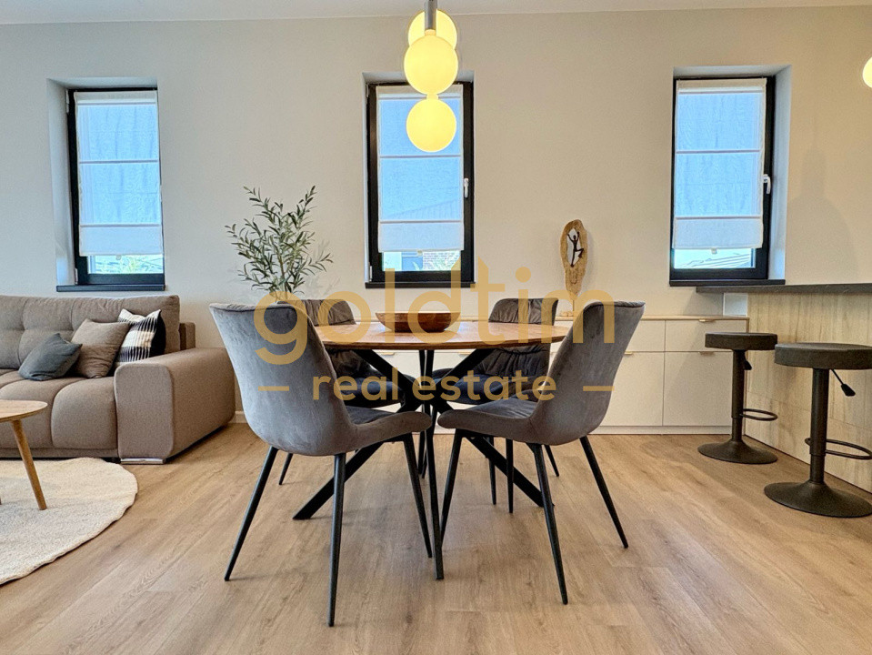 COMPLEX DE CASE SECURIZAT/PARCARE /BALOTESTI/LUX/ INDIVIDUALA/CURTE GENEROASA