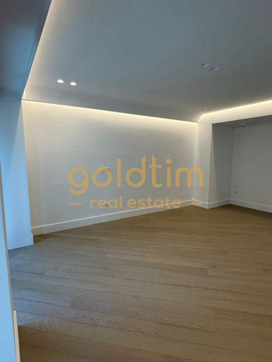 IANCU NICOLAE /PIPERA/CORTINA 126/LUMINOS SI SPATIOS/TERASA GENEROASA 