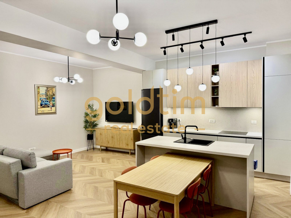 CURTE GENEROASA/PIPERA PLAZA/SPATII GENEROASE/LUMINOS/PARCARE SUBTERANĂ 