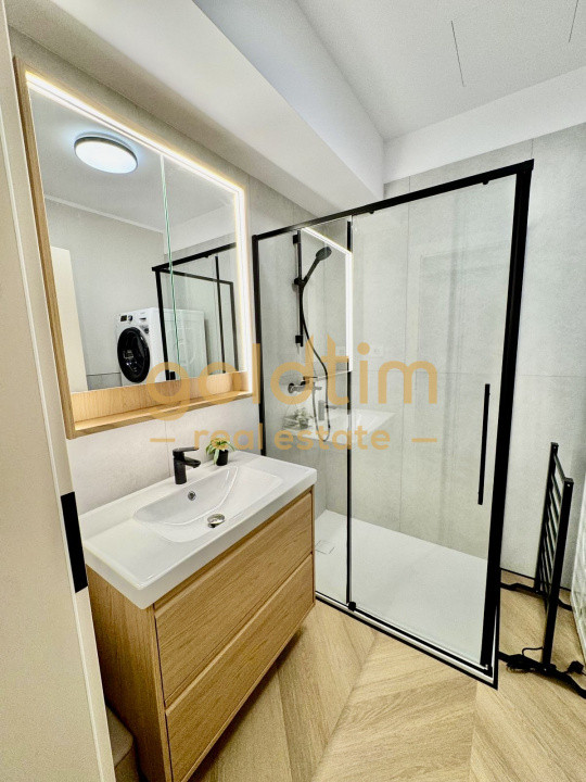 CURTE GENEROASA/PIPERA PLAZA/SPATII GENEROASE/LUMINOS/PARCARE SUBTERANĂ 