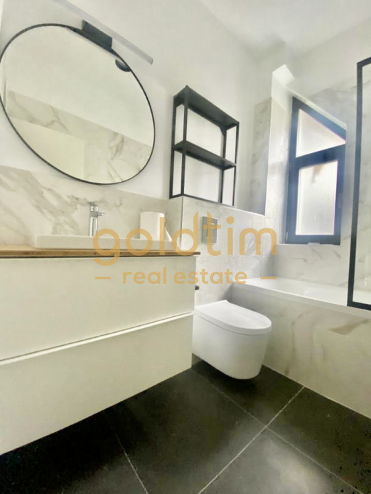 NOU/ PRIMA INCHIRIERE/SUPERB/ VEDERE LAC/ PARCARE