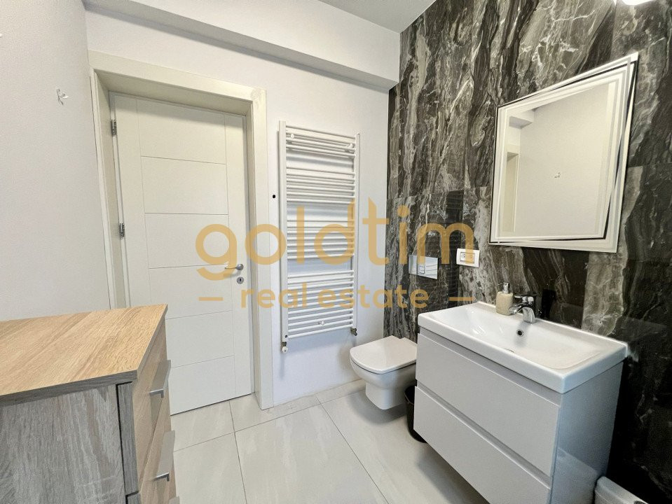 SUPERB/DUPLEX/GRADINA MATURA/ ANSAMBLU SECURIZAT LANGA PADURE