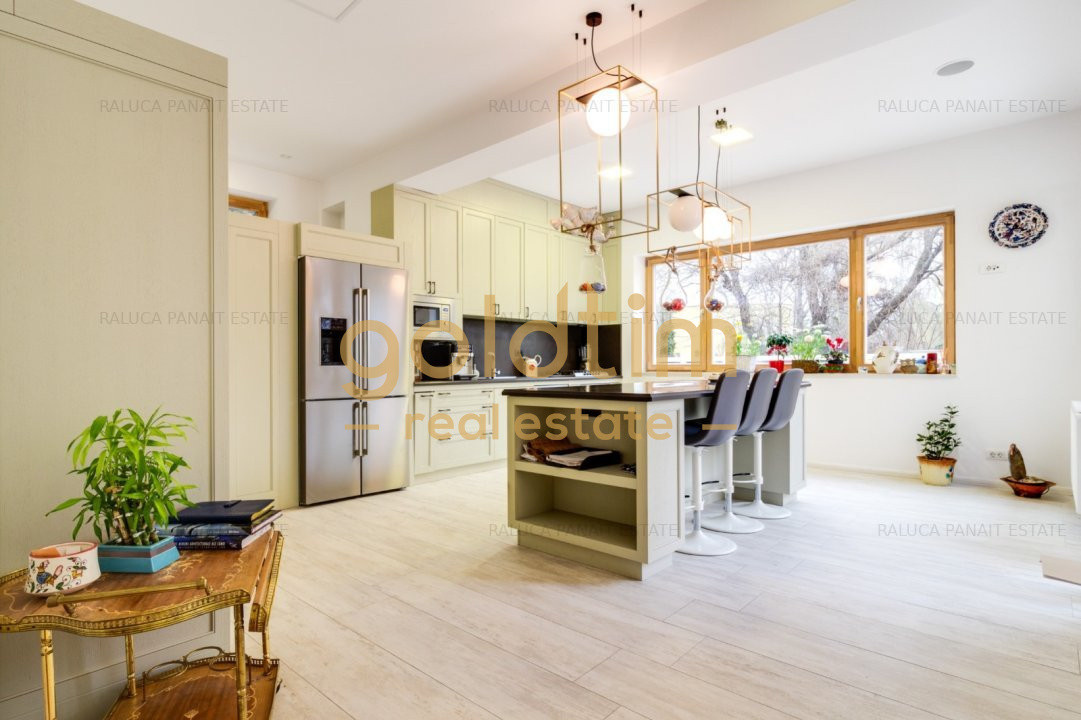 NOU!!!SUPERB/VILA INDIVIDUALA/ZONA LINISTiTA/FINISAJE DE EXCEPTiE