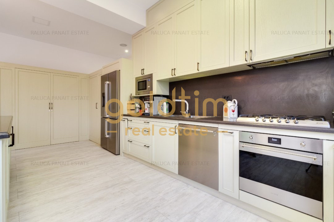 NOU!!!SUPERB/VILA INDIVIDUALA/ZONA LINISTiTA/FINISAJE DE EXCEPTiE