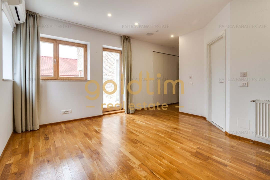 NOU!!!SUPERB/VILA INDIVIDUALA/ZONA LINISTiTA/FINISAJE DE EXCEPTiE