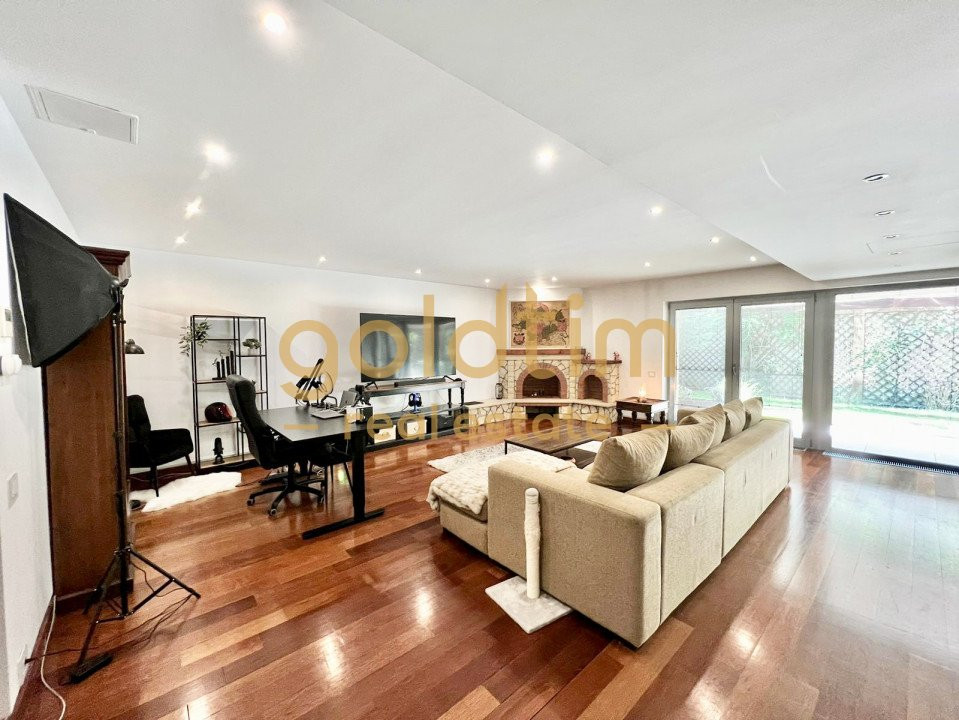 SUPERB/CURTE 50 MP/TERASA 20/ANSAMBLU CU PISCINA SI GYM/