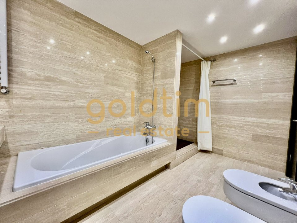 SUPERB/CURTE 50 MP/TERASA 20/ANSAMBLU CU PISCINA SI GYM/